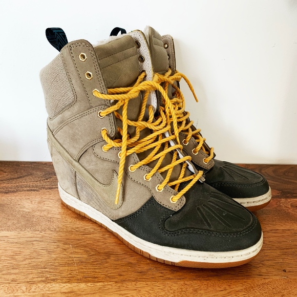 Nike Shoes - Nike Dunk Sky Hi Duck Sneakerboots - Sneaker Boots